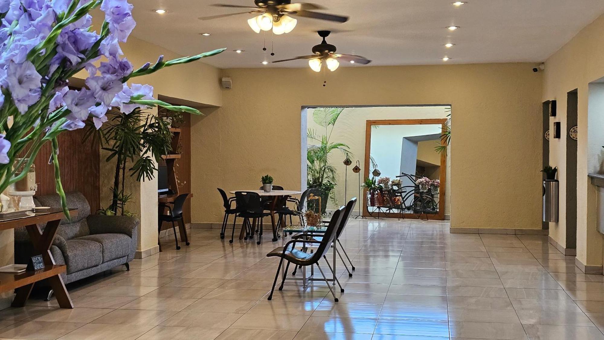 Comfort Inn Córdoba מראה חיצוני תמונה