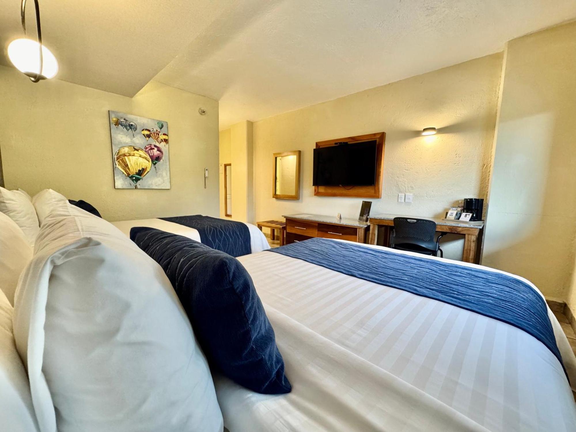 Comfort Inn Córdoba מראה חיצוני תמונה